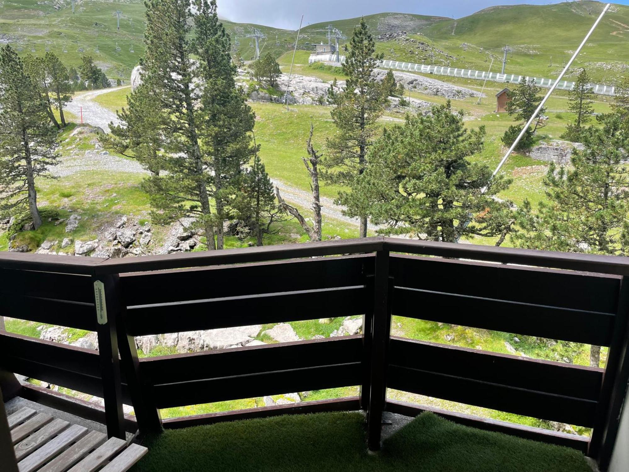 Au Coeur Des Montagnes ! Apartment Арет Екстериор снимка